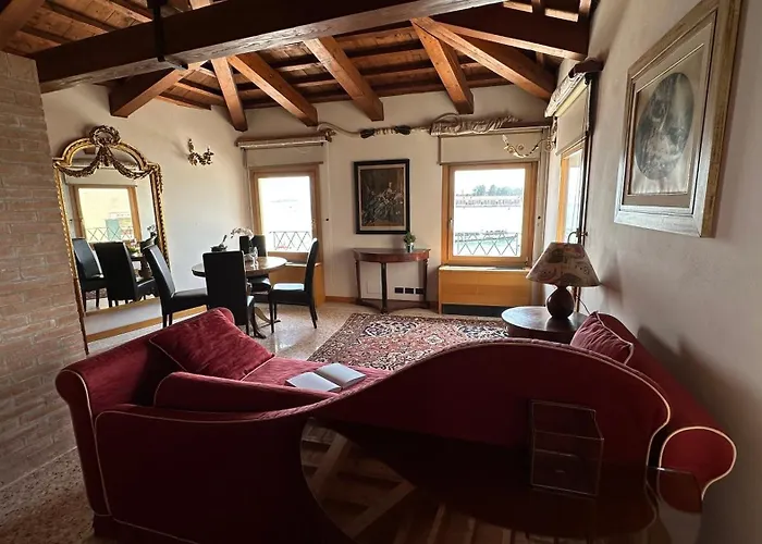 San Simeon Apartments